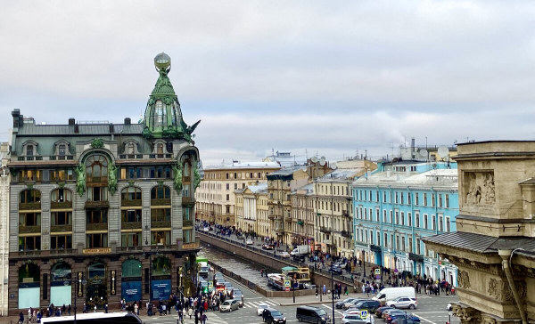 В гостеприимный Санкт-Петербург – всей семьей на выходные
В гостеприимный Санкт-Петербург – всей семьей на выходные