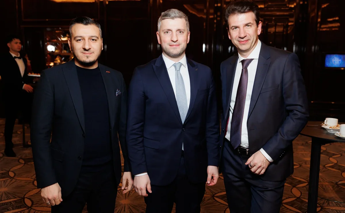 Связи решают всё: PAC Premium Workshop 2024 прошел в Москве
Связи решают всё: PAC Premium Workshop 2024 прошел в Москве