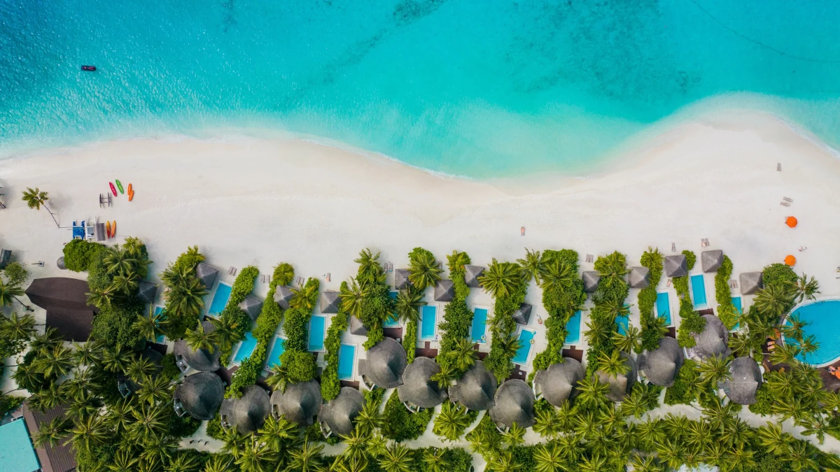 Sun Siyam Resorts на Мальдивах – романтика в каждом вдохе
Sun Siyam Resorts на Мальдивах – романтика в каждом вдохе