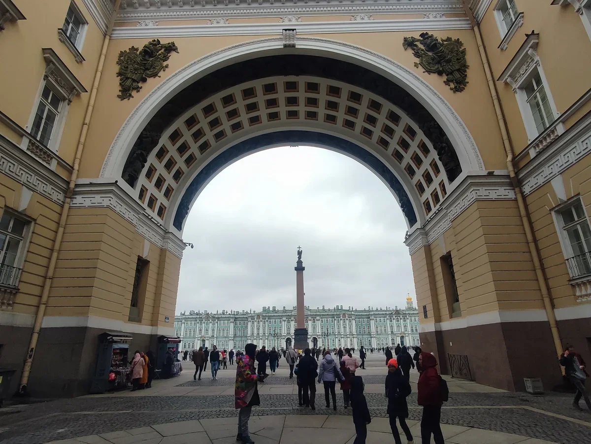 В Петербург и Кронштадт с детьми на машине в первый раз: опыт поездки на три дня и готовый план
В Петербург и Кронштадт с детьми на машине в первый раз: опыт поездки на три дня и готовый план