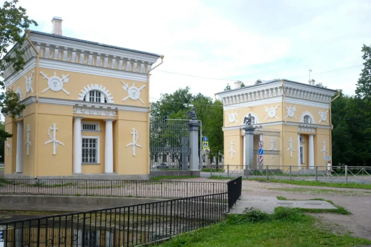 Большие и маленькие музеи Петербурга, которые обязательно удивят
Большие и маленькие музеи Петербурга, которые обязательно удивят